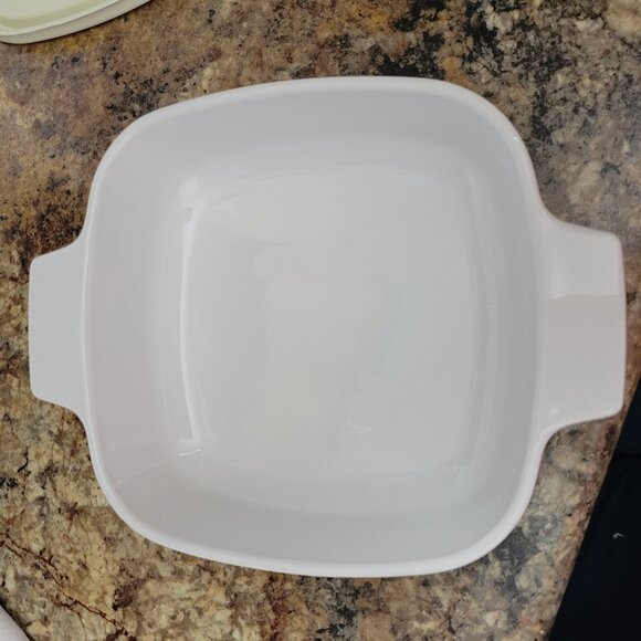 Corning Ware Solid White A-1-B Casserole w/Plastic Lid (A-1-PC) 1 Quart EUC - Picture 8 of 8